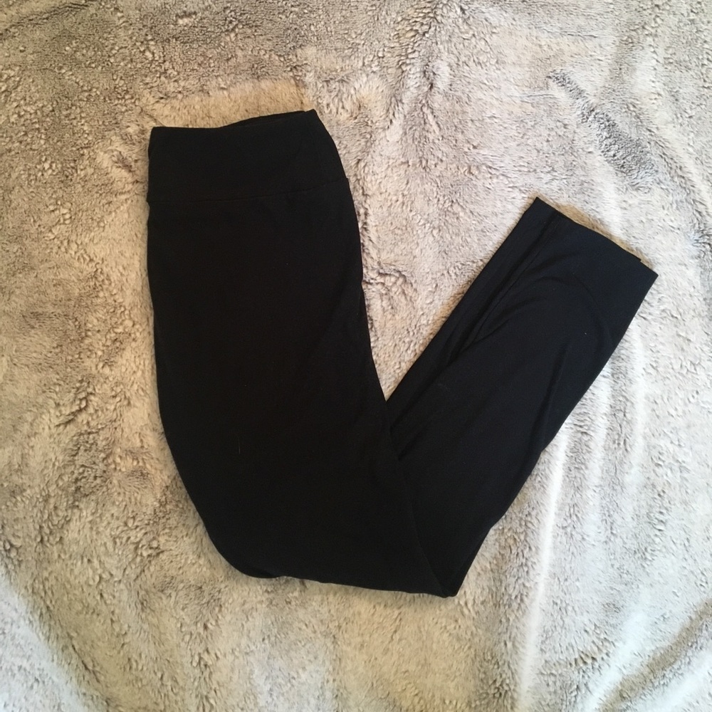 Black LulaRoe Leggings OS